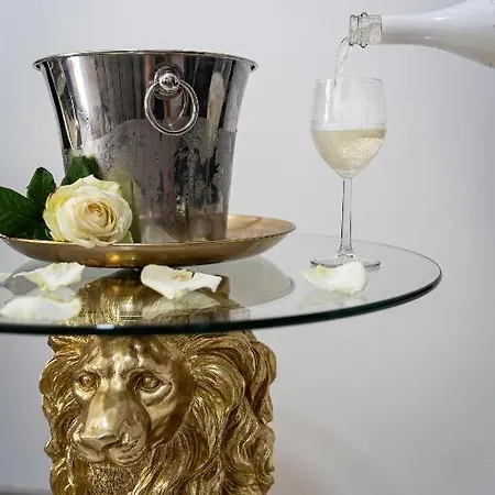 Premium Lion * Praha
