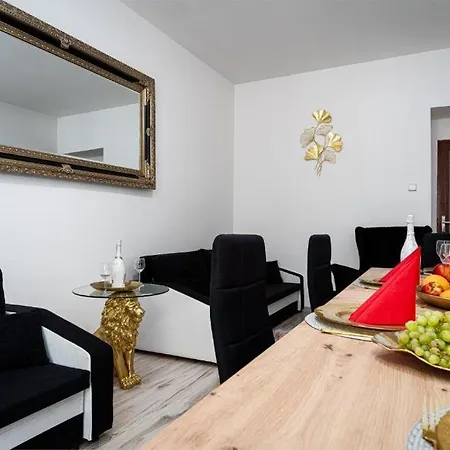 Premium Lion * Praha